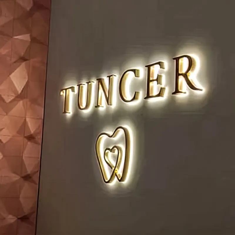 Beste Verkopen Muur Naam 3D Acryl Led Logo Teken Backlit Brief Licht 3D Backlit Teken