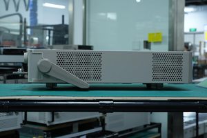 ITECH IT8513G โหลดอิเล็กทรอนิกส์แบบตั้งโปรแกรมได้ ช่องเดียว 0-150V/0-120A/0-600W เครื่องมือวัดอิเล็กทรอนิกส์ - Product Image 4