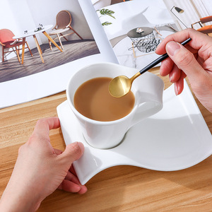 Creative European-Style Ceramic Wave Coffee <strong>Mug</strong> with Saucer Spoon <strong>Small</strong> Luxury Household Simple Pure White for Afternoon Tea - Product Image 5
