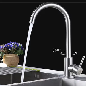 热销现代风格不锈钢拉丝厨房水槽水龙头冷热水台面安装式厨房水龙头 - Product Image 5