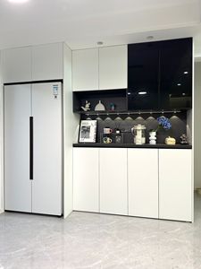 Credenza di Lusso con Frigorifero Integrato, Mobile da Sala da Pranzo Personalizzato Tutto-in-Uno con Ripiano Portaoggetti - Product Image 4
