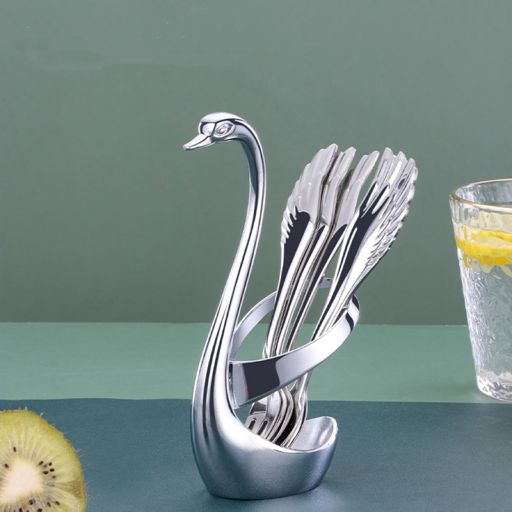 หงส์ + 6ชิ้นช้อน/ส้อม