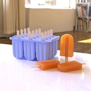 Ensemble de 12 moules à glaces réutilisables en silicone de qualité alimentaire sans BPA avec logo personnalisé - Product Image 3