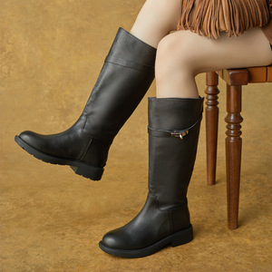 Botas de cuero genuino para mujer, botas planas hechas a mano para otoño e invierno, botas de moda ligeras y cómodas, botas de tubo tipo caballero - Product Image 1