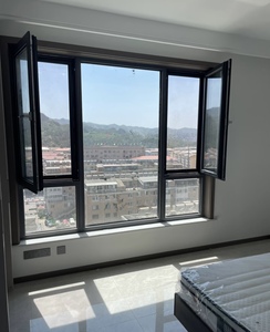 Fenêtre à battant horizontal en aluminium à rupture de pont thermique, épaisseur 1,2 mm, double vitrage trempé insonorisé pour salon et hôtel - Product Image 3