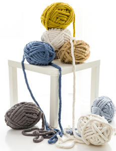 <strong>Yarn</strong> 100 Polyester Chenille Chunky <strong>Variegated</strong> <strong>Yarn</strong> - Product Image 6