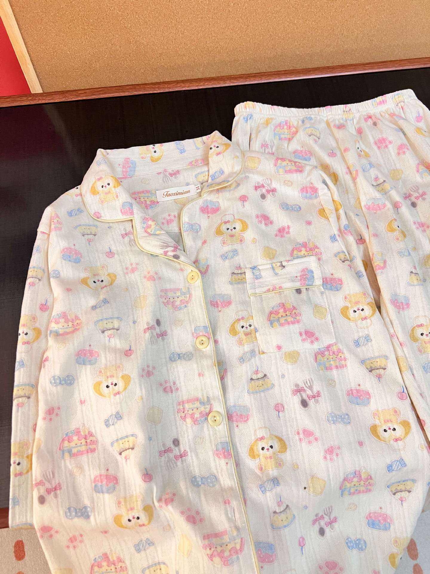 Gâteau du chef #   Pantalons à manches longues