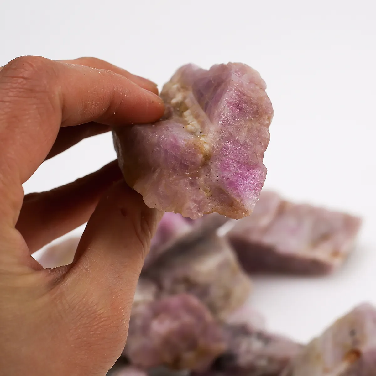 Natural Raw Kunzite Tumbled Stone Crystal Mineral Specimens Rough Crystals Healing Stone