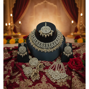 Parure de bijoux plaqué or en alliage pour mariée : collier ras-du-cou, boucles d'oreilles et Maang Tikka – Haute qualité, ethnique, tendance, fait main, pour fiançailles et mariage - Product Image 3