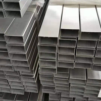 Tubería de Acero Cuadrada Anillada Negra Directa de Fábrica para Trabajos de Soldadura y Fabricación