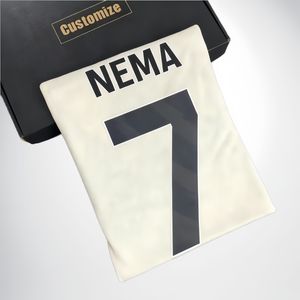 شورت كرة قدم كلاسيكي مخصص بتصميم مدريد قابل للطباعة بالتسامي، زي رياضي 100% بوليستر صديق للبيئة سريع الجفاف - Product Image 1