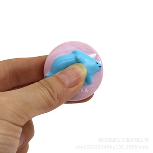 Support de téléphone en mousse PU Triceratops, jouet anti-stress à récupération lente, cadeau artisanal sur le thème des animaux - Product Image 2