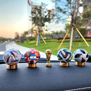 Modèle de figurine de football européen, étoile C Ronaldo, figurine créative, souvenir périphérique, <span class=keywords><strong>cadeau</strong></span> d'anniversaire, Chine - Product Image 4