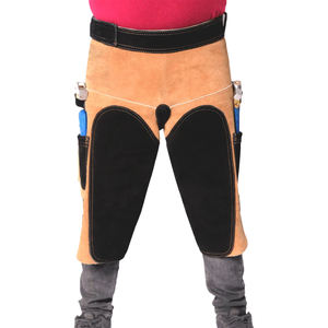 Tabliers maréchal-ferrant personnalisés 2025 Oem nouvelle mode fabriquée au Pakistan Top équitation tabliers de maréchal-ferrant en cuir suédé personnalisés de haute qualité - Product Image 1