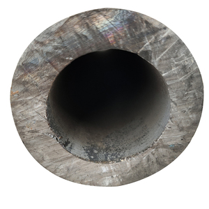 Barre creuse <span class=keywords><strong>sans</strong></span> <span class=keywords><strong>soudure</strong></span> en acier au carbone JIS API de style tendance - 0,7 pouces de diamètre extérieur, polie, structure lisse, tuyau pour forage - Product Image 1