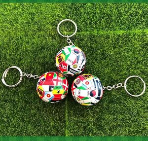 Llavero de fútbol miniatura 2026 con banderas nacionales para la Copa Mundial, regalos, artículos deportivos, colgante para mochila, uso diario - Product Image 3
