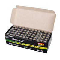 Vente chaude chinoise Sunmol 4 pièces carte blister AA support de batterie 1.5V carbone R6p Batteries pour le ménage