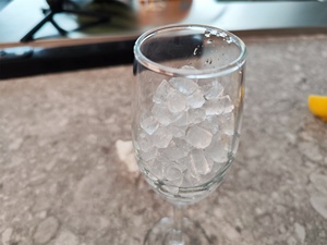 Small Counter Top <strong>Ice</strong> <strong>Maker</strong> Crunchy Chewable <strong>Nugget</strong> <strong>Ice</strong> <strong>Maker</strong> with Handle 26lbs Household Instant Mini <strong>Ice</strong> <strong>Maker</strong> <strong>Nugget</strong> Shape - Product Image 4