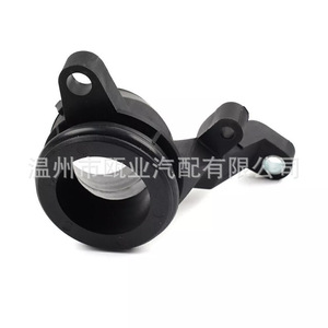 Jaguar Land Rover <b>Range</b> Rover Engine Bottom Water Hose Connector LR013165 JDE9014 For Replace Repair - Product Image 3