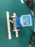 Mini débitmètre à ultrasons pour petits tuyaux (1/2 "-3") faible débit 0.1-5 m/s 24VDC
