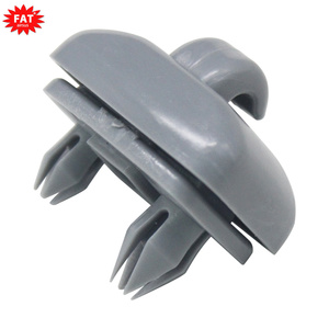 2 Pièces Auto Parts Snap pour <span class=keywords><strong>Audi</strong></span> A1 A3 A4 A5 A6 A7 Q5 Pare-soleil Snap Couleur grise pour Sun Guard Hook Stand 8U0857562A - Product Image 4