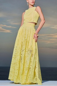 Conjunto de Dos Piezas de Encaje Azul para Mujer, Top Halter sin Mangas y Falda Larga, Elegante con Bordado Floral, Primavera Verano, Regalos IStapromo - Product Image 4