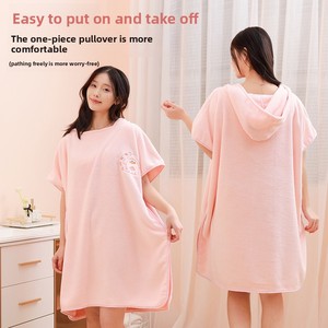 Nueva Bata de Baño de Terciopelo con Capucha y Cordón para Mujer, Transpirable, Absorbente, Estilo Capa para Verano, con Logotipo Frontal, Diseño Liso, Largo Completo y Corto - Product Image 5