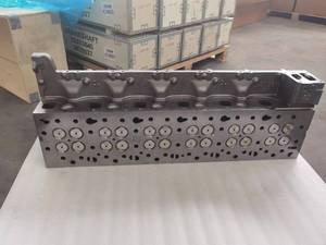 Động cơ diesel xi lanh đầu lắp ráp 21460896 cho D13 Xi lanh đầu Assy - Product Image 4