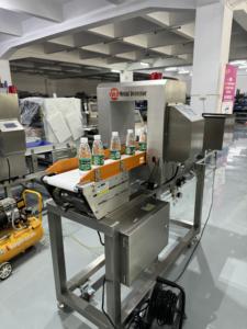 Su şişeleme <span class=keywords><strong>Mini</strong></span> şişe <span class=keywords><strong>Metal</strong></span> dedektörü için şişeler bant konveyör <span class=keywords><strong>Metal</strong></span> dedektör makinesi - Product Image 2