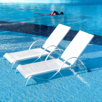 Chaise longue commerciale en fibre de verre – Durable, résistante aux UV et à la corrosion, design moderne, ergonomique, services de cintrage/découpe en forme de S, finition lisse