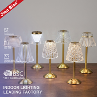 Lampe de table moderne sans fil rechargeable, intérieur/extérieur, style rétro élégant, abat-jour en cristal côtelé avec base dorée