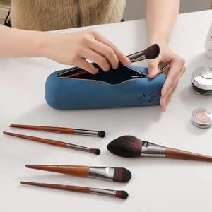 Organisateur de maquillage de voyage imprimé personnalisé, petit sac à pinceaux en silicone, sacs de maquillage personnalisés en gros - Product Image 3