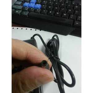 Alimentation pour ordinateur portable 19V 4.74A 90W, pointe noire sans broche pour Asus - Product Image 2