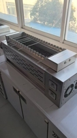 Rôtissoire de table commerciale en acier inoxydable multifonction directe de l'usine, idéale pour le barbecue et la cuisine