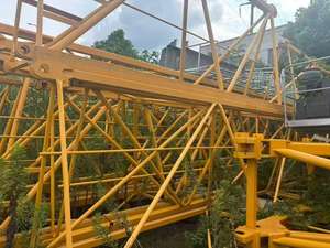 Vendre Grue à tour Zoomlion d'occasion modèle W7015-10E (2021-2023) avec moteur, boîte de vitesses, pompe et flèche de 75m - Product Image 3