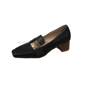 Nouvelles chaussures professionnelles à talon épais et bout carré grande taille pour l'automne, chaussures en cuir pour femmes de style britannique rétro à talon moyen - Product Image 6