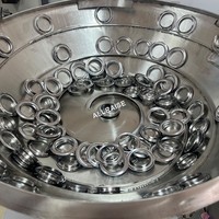 Machine à poser les boutons-pression pour vêtements, machine à perforer les œillets pour rideaux, machine à riveter les œillets de rideaux