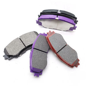 FMSI D1210 SP2093 Fournisseur de plaquettes de rupture automatique Pièces détachées automobiles Plaquettes de frein semi-métalliques en céramique japonaises pour <span class=keywords><strong>TOYOTA</strong></span> - Product Image 1