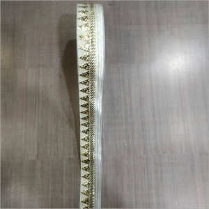 Tissu en dentelle française de haute qualité en nylon, jacquard géométrique fantaisie, brodé avec du fil métallique, respectueux de l'environnement, appliques en dentelle Chantilly - Product Image 3