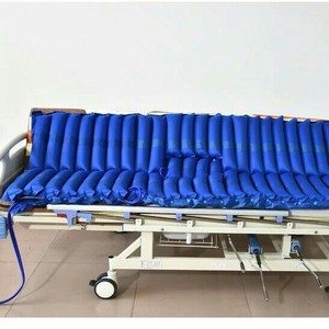 Matelas anti-escarres à air, individuel, ondulé, en PVC bleu, épaisseur 6 cm, pour usage domestique et soins aux personnes âgées - Product Image 1