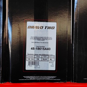 Chính hãng thủy ngân phía ngoài bộ phận động cơ thủy ngân 48-18615a40 Bravo 2 <span class=keywords><strong>18</strong></span> 1/4 LH 19 Pitch Prop cánh quạt Marine phụ tùng - Product Image 1