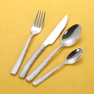 Ensemble de couverts martelés en acier inoxydable 304 fabriqué en usine, couteau, fourchette et cuillère épaissis de style occidental, vaisselle écologique pour mariage - Product Image 2