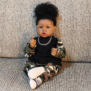 Muñeca Bebé <span class=keywords><strong>Reborn</strong></span> <span class=keywords><strong>de</strong></span> Piel Marrón Oscura <span class=keywords><strong>de</strong></span> 22 Pulgadas (55 cm), Muñeca Realista, <span class=keywords><strong>Arte</strong></span> en Piel 3D, Muñeca Coleccionable - Product Image 4