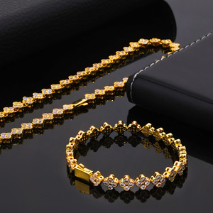 Wholesale 2026 New 14K Gold Filled Premium <b>Copper</b> Round Cut Moissanite Vintage Elegant Four-Leaf Clover <b>Bangle</b> for Women Gift - Product Image 2