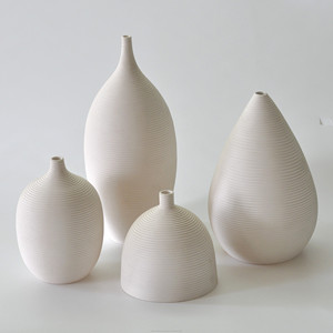 JIA SHUN Moderne mat blanc ondulation rainure chinois en céramique vase à fleurs pour la décoration intérieure - Product Image 6