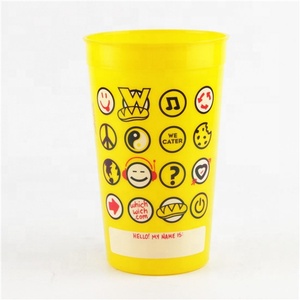 Promocional 32 Oz. Vaso de Plástico Liso para Estadio - Product Image 5