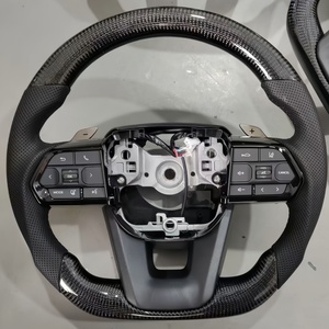 Volant en fibre de carbone Pièces automobiles pour <span class=keywords><strong>Toyota</strong></span> <span class=keywords><strong>GR</strong></span> Land Cruiser LC300 LC200 Prado LC79 LC70 LC76 LC150 - Product Image 1