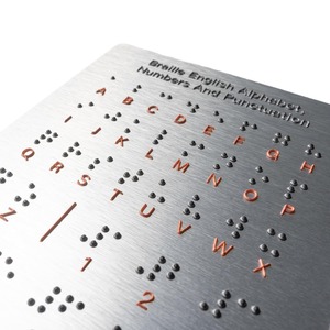 Tablero del alfabeto Braille Puntos elevados, números y puntuación Aprendizaje Braille para principiantes, ayuda de enseñanza Braille para niños ciegos - Product Image 5