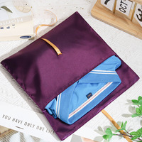Pochette enveloppe en satin violet avec logo imprimé personnalisé de luxe pour extension de cheveux écharpe de cheveux paquet perruque stockage de vêtements sac en soie anti-poussière