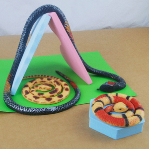 Vendita calda realistica serpente scherzo giocattolo per bambini serpente squishy giocattolo di simulazione serpente elastico giocattolo - Product Image 5